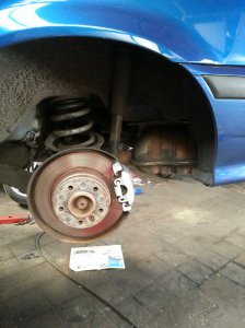 Avusblauer 320i Sport Edition - 3er BMW - E36