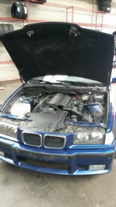 Avusblauer 320i Sport Edition - 3er BMW - E36