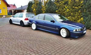 Biarritzblauer Tiefflieger goes Individual! - 5er BMW - E39