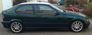 E36 Compact Black & Green - 3er BMW - E36