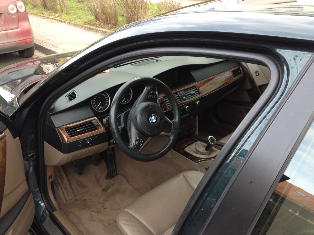 E60, 525D - 5er BMW - E60 / E61