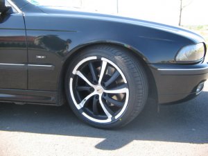 E 39 540 selten gewordenes VFL Modell - 5er BMW - E39