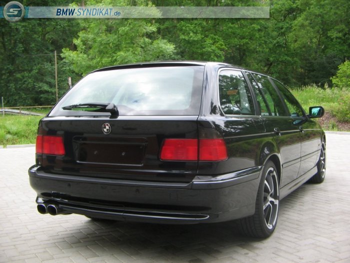 E 39 540 selten gewordenes VFL Modell - 5er BMW - E39