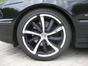 E 39 540 selten gewordenes VFL Modell - 5er BMW - E39