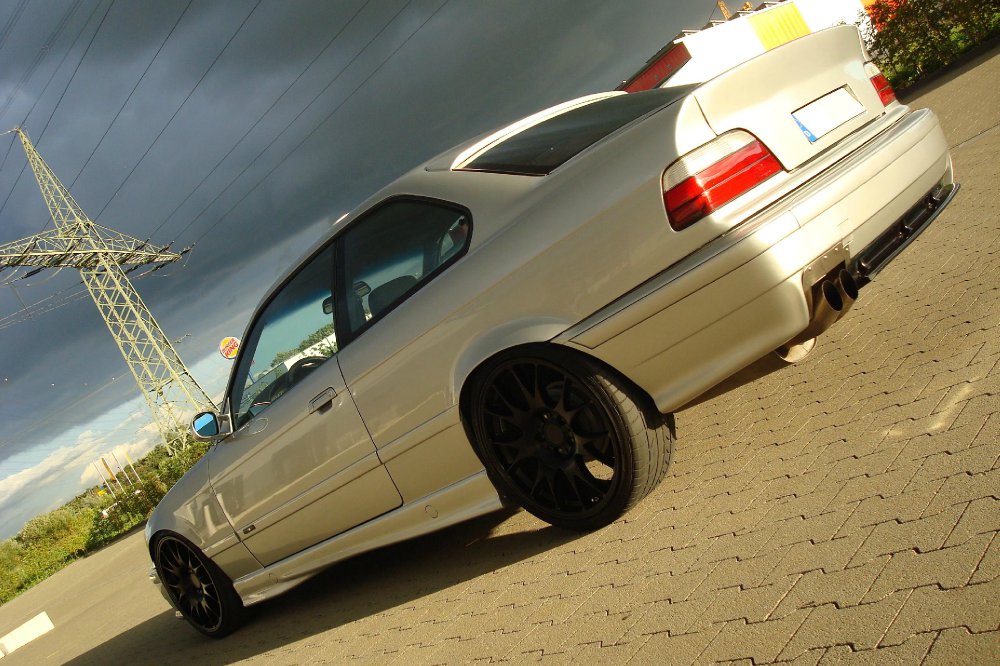 Silver 318is - 3er BMW - E36
