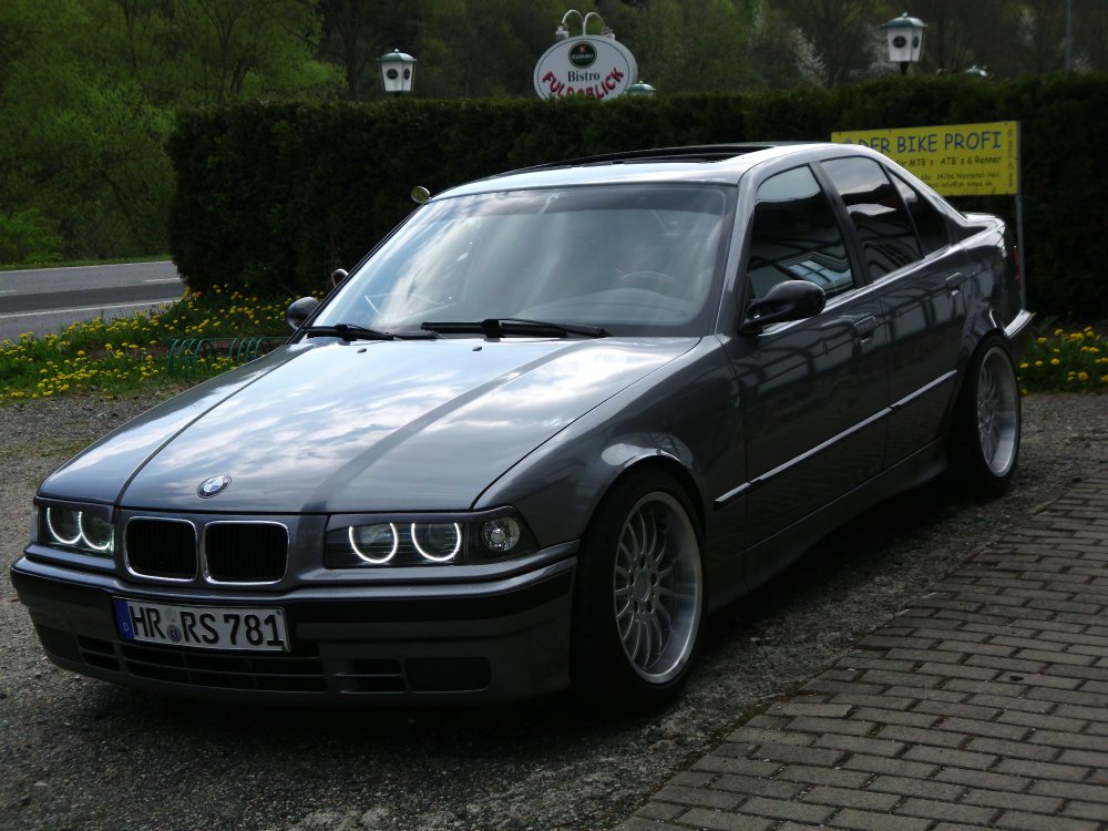 E36 Granitsilber Metallic mit SMD AEs - 3er BMW - E36