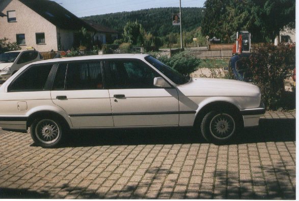 E30 318i Touring Durchrostungen - 3er BMW - E30
