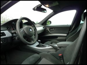 Schwarzfahrgert! E90 330i LCI Performance - 3er BMW - E90 / E91 / E92 / E93