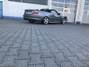 330ci Cabrio Silbergrau - 3er BMW - E46