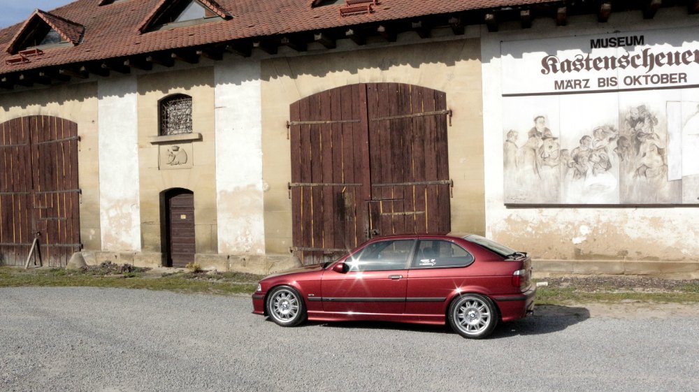 E36 Compact 1,9L Sienarot - 3er BMW - E36