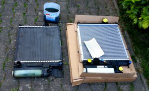 E36 Compact 1,9L Sienarot - 3er BMW - E36 E36 Compact 1,9L Sienarot - 3er BMW - E36