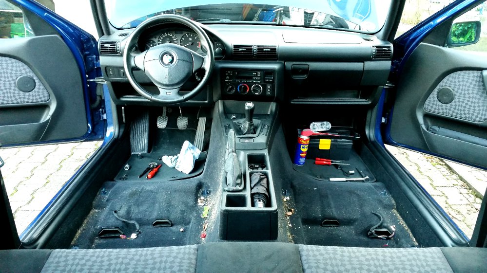 E36 Compact 1,9L Avusblau - 3er BMW - E36
