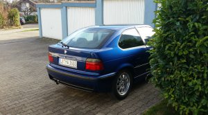 E36 Compact 1,9L Avusblau - 3er BMW - E36 E36 Compact 1,9L Avusblau - 3er BMW - E36
