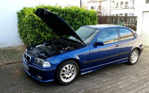 E36 Compact 1,9L Avusblau - 3er BMW - E36 E36 Compact 1,9L Avusblau - 3er BMW - E36