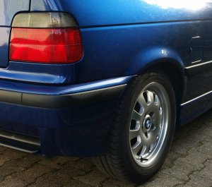 BMW Styling 46 Gewicht 7,39 kg Felge in 7x16 ET 47 mit Falken  Reifen in 205/50/16 montiert hinten Hier auf einem 3er BMW E36 316i (Compact) Details zum Fahrzeug / Besitzer