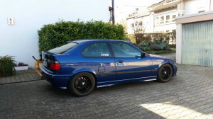 E36 Compact 1,9L Avusblau - 3er BMW - E36 E36 Compact 1,9L Avusblau - 3er BMW - E36