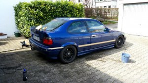 E36 Compact 1,9L Avusblau - 3er BMW - E36 E36 Compact 1,9L Avusblau - 3er BMW - E36