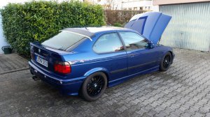 E36 Compact 1,9L Avusblau - 3er BMW - E36 E36 Compact 1,9L Avusblau - 3er BMW - E36