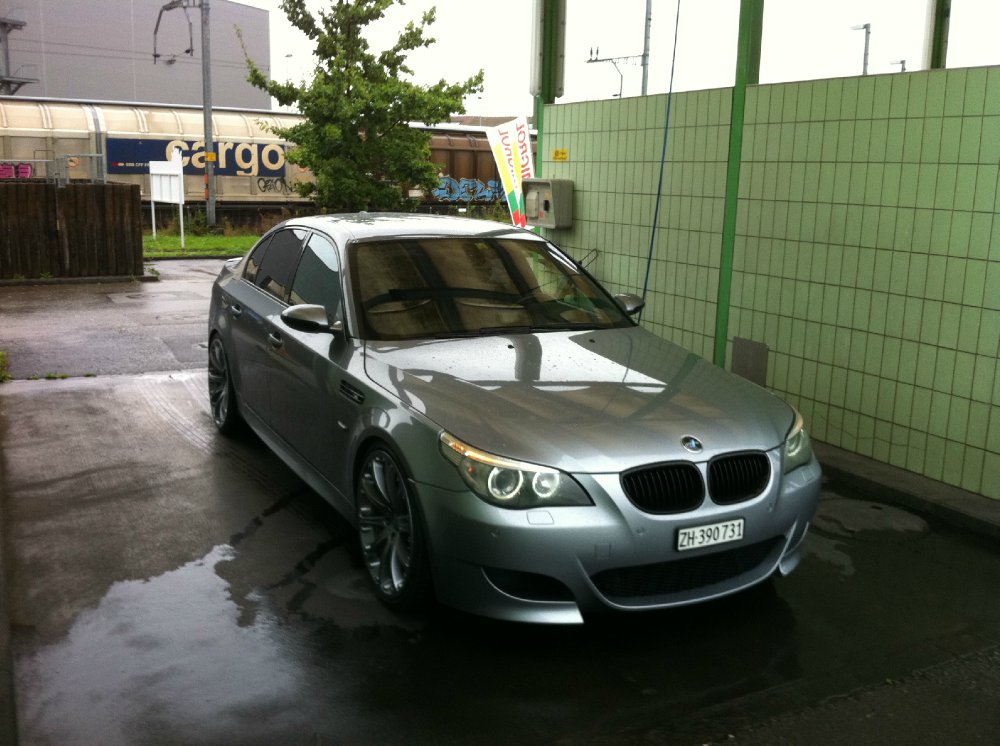 BMW M5 E60 HARTGE - 5er BMW - E60 / E61