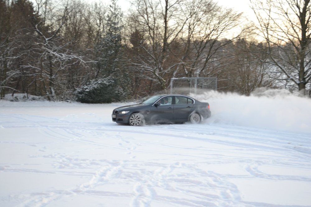 E90 330 limo - 3er BMW - E90 / E91 / E92 / E93