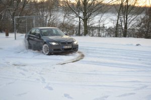 E90 330 limo - 3er BMW - E90 / E91 / E92 / E93