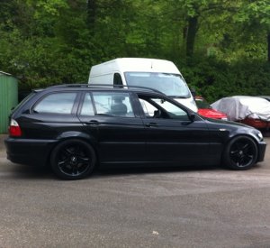 330i Shadow Line on Z8 Styling 59 - 3er BMW - E46