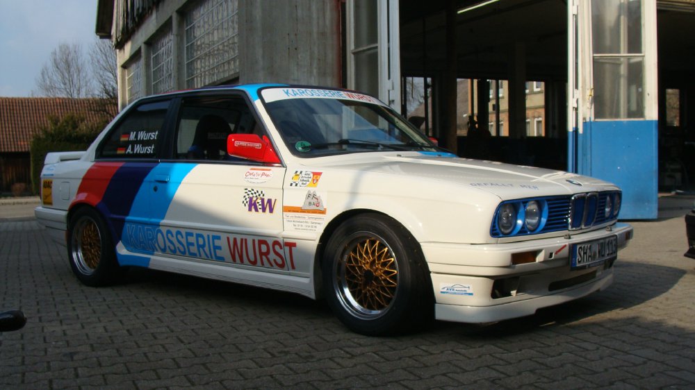 BMW Motorsport - 3er BMW - E30