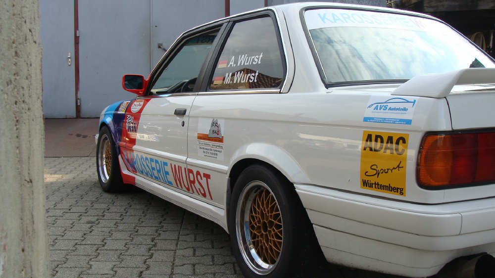 BMW Motorsport - 3er BMW - E30