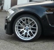 BMW Y-Speiche 359 Felge in 9x19 ET 31 mit Michelin PS2 Reifen in 245/35/19 montiert vorn mit 10 mm Spurplatten Hier auf einem 1er BMW E82 M (Coupe) Details zum Fahrzeug / Besitzer