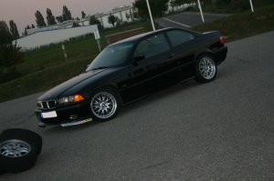 Black & Yellow - 3er BMW - E36