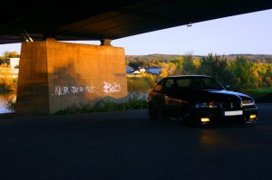 Black & Yellow - 3er BMW - E36