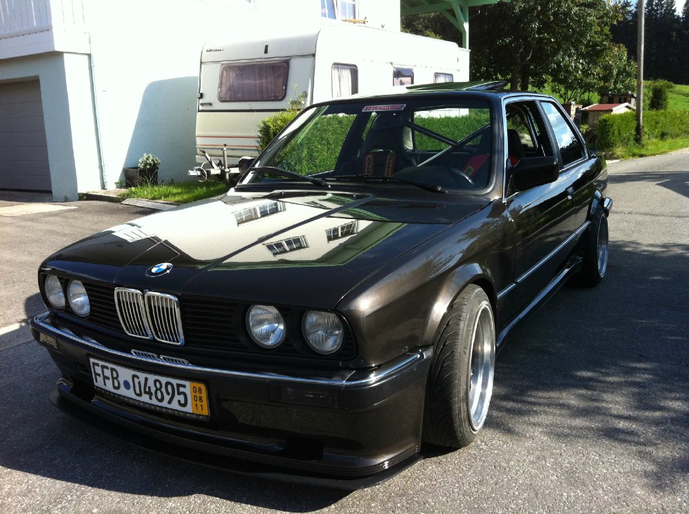 E30 335i - 3er BMW - E30