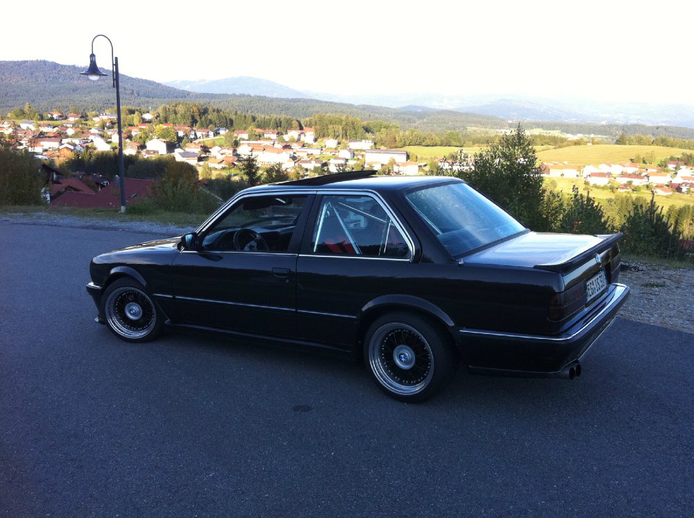 E30 335i - 3er BMW - E30