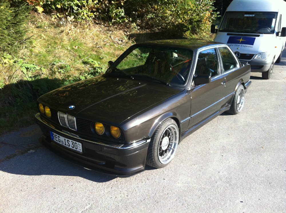 E30 335i - 3er BMW - E30