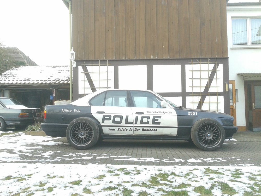 E34 520i U.S. Police Streifenwagen - 5er BMW - E34