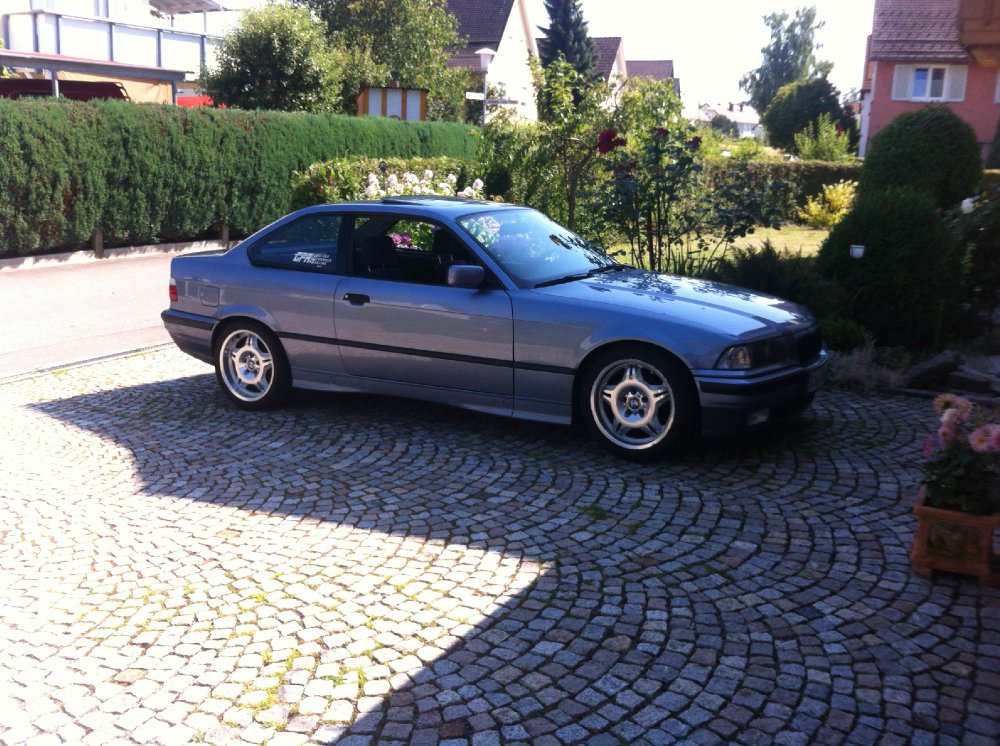 316i Samoablau Metallic - 3er BMW - E36