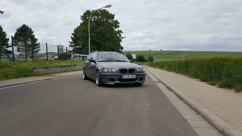 "E46, 320i Touring in Stratusgrau" - 3er BMW - E46