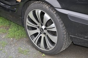 SMOOR Dynamic Felge in 8x18 ET 35 mit - NoName/Ebay -  Reifen in 225/40/18 montiert hinten Hier auf einem 3er BMW E46 320i (Touring) Details zum Fahrzeug / Besitzer
