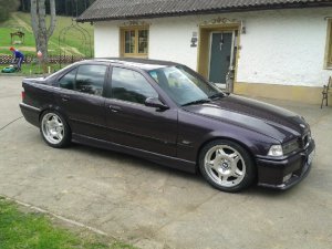 BMW 323i Bj.96 in Daytonaviolett M-Technik - 3er BMW - E36