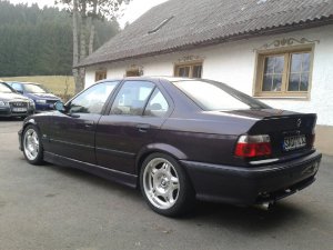 BMW 323i Bj.96 in Daytonaviolett M-Technik - 3er BMW - E36