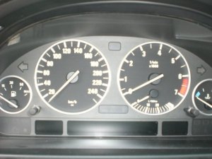 E39 mit CarPC und Touchdisplay im 16:9 - 5er BMW - E39