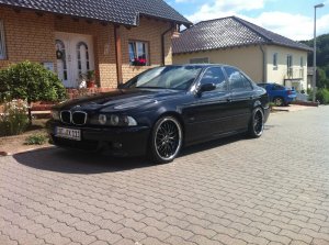 E39 mit CarPC und Touchdisplay im 16:9 - 5er BMW - E39