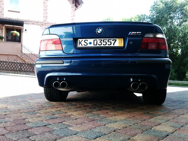 BLAUES GIFT - 5er BMW - E39