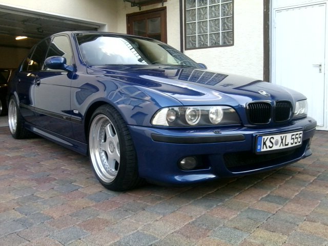 BLAUES GIFT - 5er BMW - E39