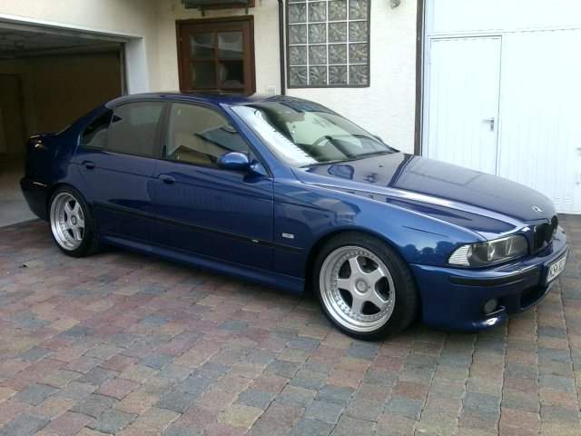 BLAUES GIFT - 5er BMW - E39