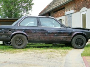 325i COUNTRY OFFROAD - 3er BMW - E30 325i COUNTRY OFFROAD - 3er BMW - E30