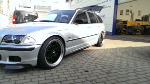 E46 320i Touring - 3er BMW - E46 E46 320i Touring - 3er BMW - E46
