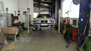 E46 320i Touring - 3er BMW - E46 E46 320i Touring - 3er BMW - E46