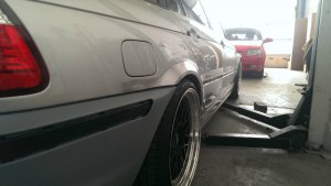 E46 320i Touring - 3er BMW - E46 E46 320i Touring - 3er BMW - E46