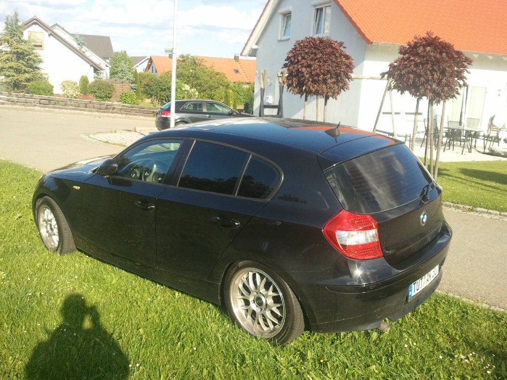 BMW 1er E87 120d - Wei auf schwarz - - 1er BMW - E81 / E82 / E87 / E88